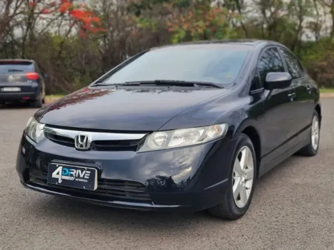 Honda Civic Sedan LXS 1.8/1.8 Flex 16V Mec. 4P 2008