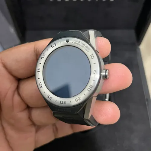 TAG HEUER CONNECTED * COM DEFEITO *