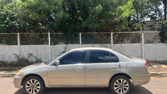 Honda Civic Sedan LX 1.7 16V 115cv Mec. 4P 2003