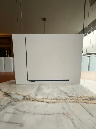 MacBook Air M5 13,6? 16gb RAM 1tb SSD Midnight (novo e lacrado na caixa) - em até 18x.