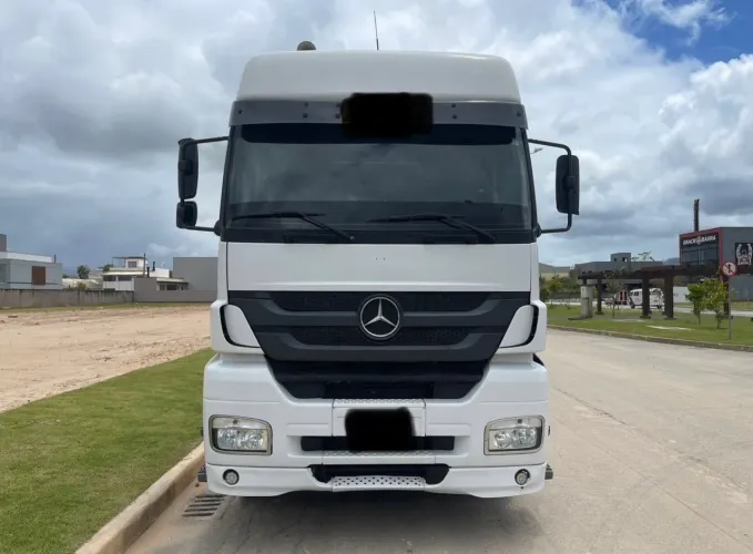 Vendo Axor 2544 2014 essa oportunidade é única!