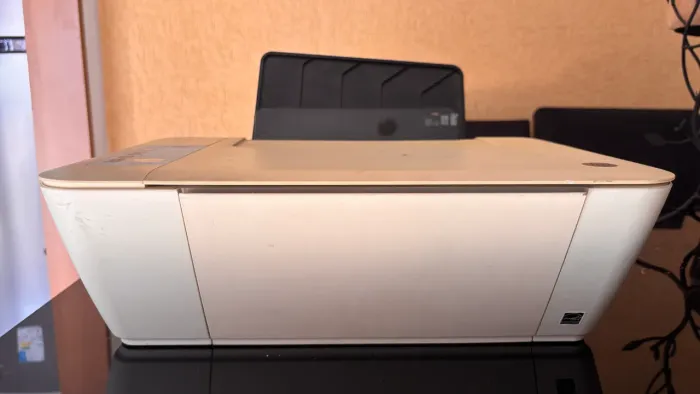Impressora HP Deskjet Ink Advantage 2546 com defeito