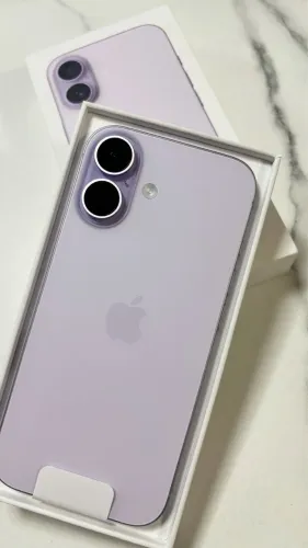 iPhone 17