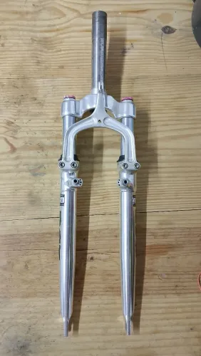 Suspensão RST 460 