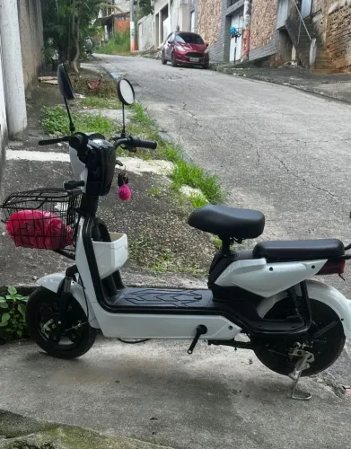 Vendo scooter eletrica Zyon 