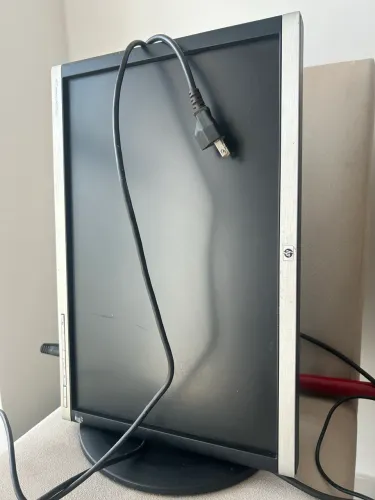 MONITOR HP