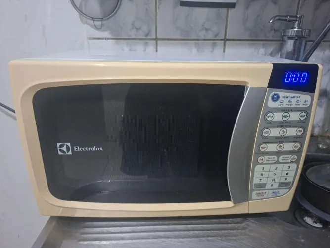 Micro-ondas Electrolux MTD30