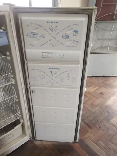 Freezer 180 litros 220v