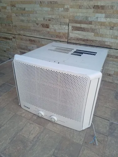 AR-CONDICIONADO 7.500 BTUS