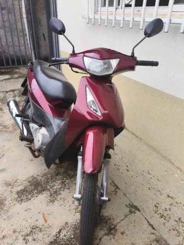 Honda biz 125 ES