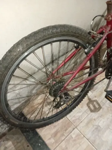 Vendo bike aro 26 no precinho