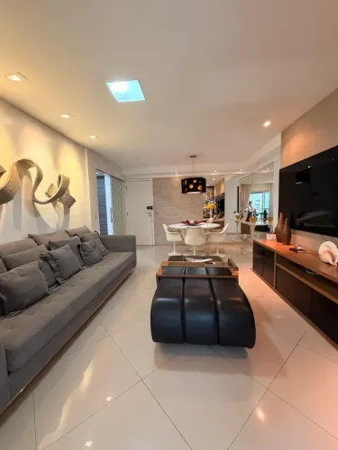 apartamento com 02 quartos em predio beira mar de jatiuca