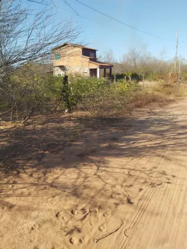 Terreno 10 por 30 próximo a cidade de Oeiras, no loteamento bom Jesus