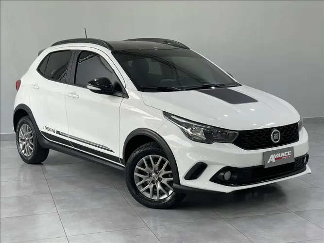 Fiat Argo Trekking 1.3 8V Flex Mec. 2020