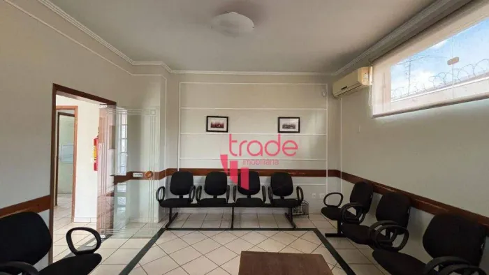 Casa Comercial para Alugar de 06 Salas no Bairro Jardim Sumaré em Ribeirão Preto com Recep
