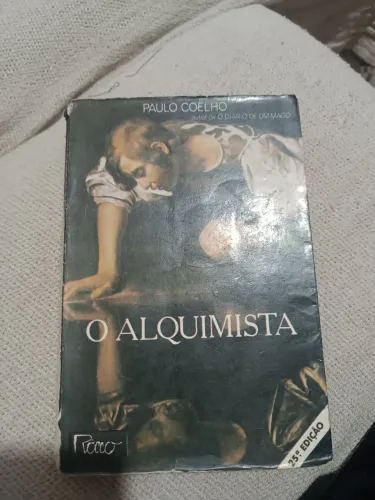 Livro O alquimista (Paulo Coelho )