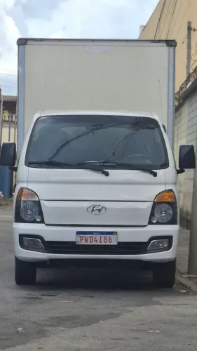 HR 2.5 DIESEL BAÚ carga seca