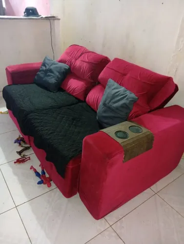 Sofá retrátil