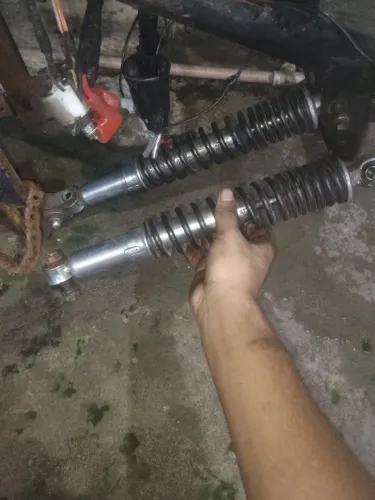 Par de amortecedores de moto original usado aceito oferta