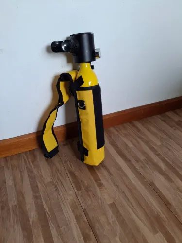 Mini cilindro de mergulho 0,5 litros
