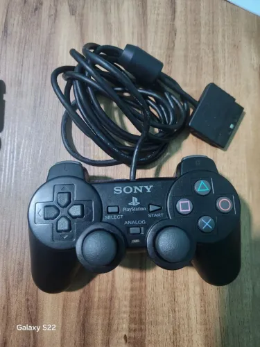 CONTROLE DE PS2 SERIE A ORIGINAL EM SEMINOVO 