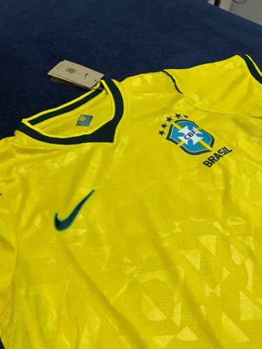 Camisa Brasil Amarela