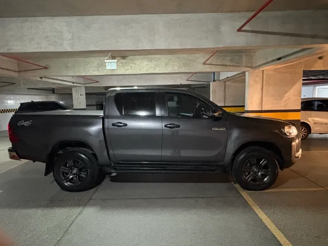 Toyota Hilux CD SR 4X4 2.8 TDI Diesel Aut. 2024