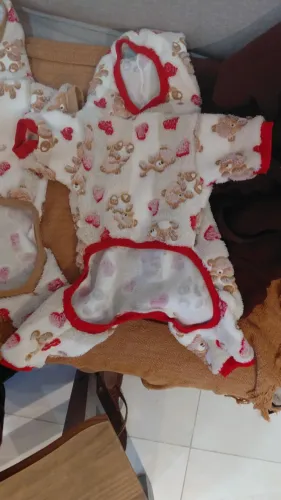 Roupinha PET tamanho G até 6 kilos