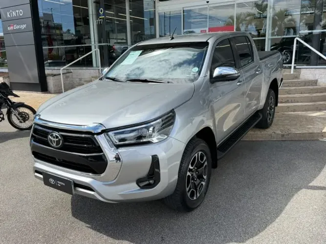 Toyota Hilux CD SRX 4X4 2.8 TDI 16V Diesel Aut. 2024