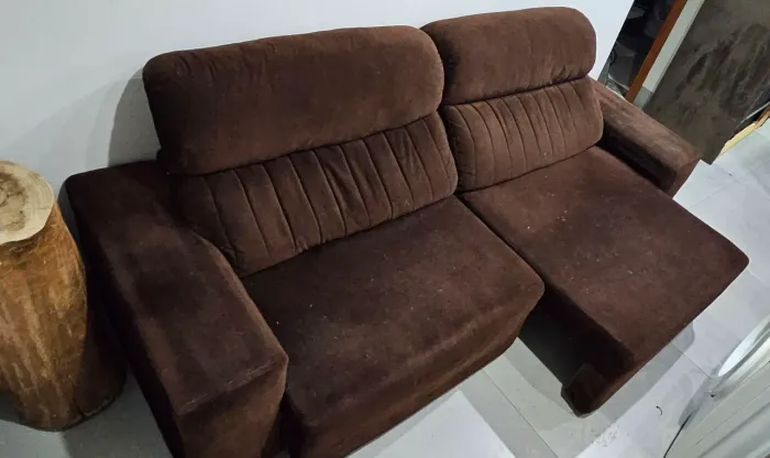 Sofá retratil 4 lugares