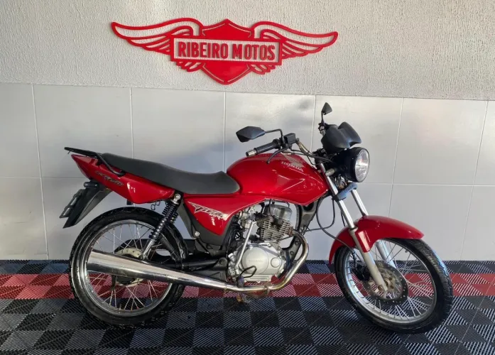 Titan 150 2006 Entrada R$5.000 + promissórias 