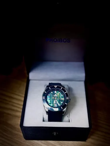 Relógio Phoibos -Mergulho 300 mts