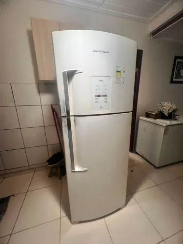 Vende se geladeira brastemp