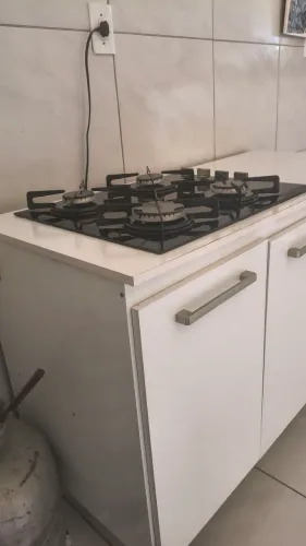 Armario de cozinha e fogão cooktop 4 bocas