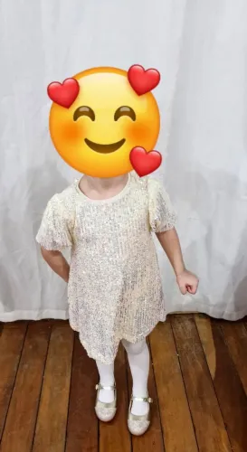 Vestido Infantil 3 anos novo usado somente no ano novo