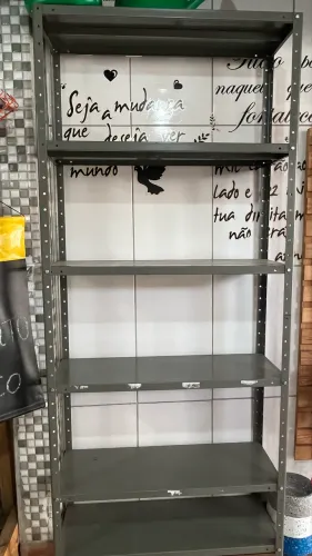 Prateleira de aço 