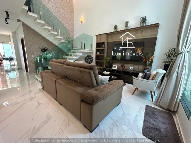 Morada dos Pássaros/ 4 suítes / semi mobiliada / energia solar / piscina