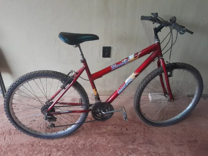 Bicicleta aro 26.. barato apenas.... desapego