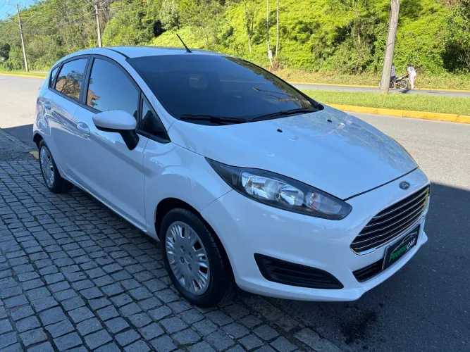 Ford Fiesta 1.5 16V Flex Mec. 5P 2016