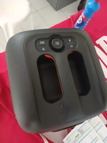 Caixa de som JBL Partybox
