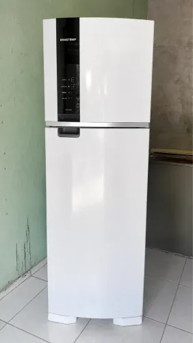 Geladeira Brastemp semi nova
