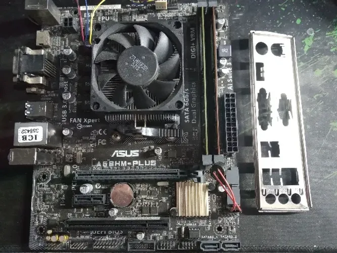 Kit Placa mãe Asus A68HM-PLUS, A8 7600, 8Gb (2x4Gb), cooler e espelho.