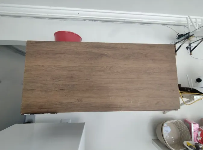 Vendo um armário de cozinha em perfeito estado de conservação