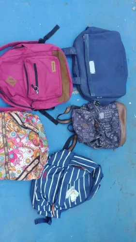 Kit com 5 mochilas