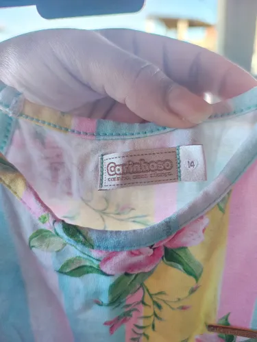Vestido da carinhoso semi-novo