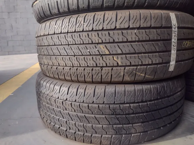Pneus 275/60/20 Goodyear 