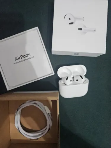 air pods 4