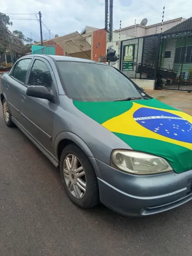 Chevrolet Astra Sedan/ GL Sedan 1.8 MPFI 4P (álcool) 2000