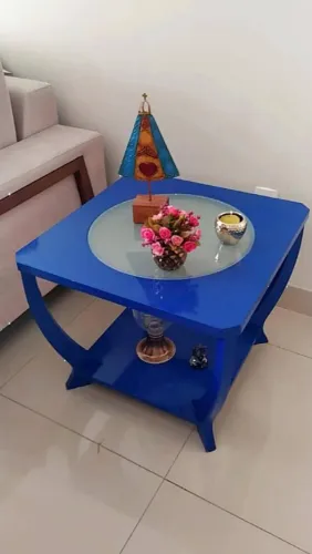 Mesa lateral Laqueada