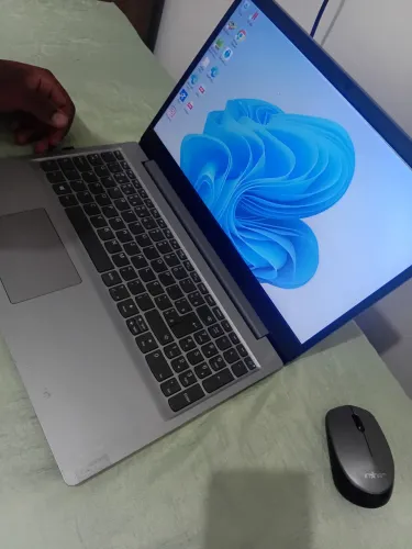 Vendo Notebook  Lenovo